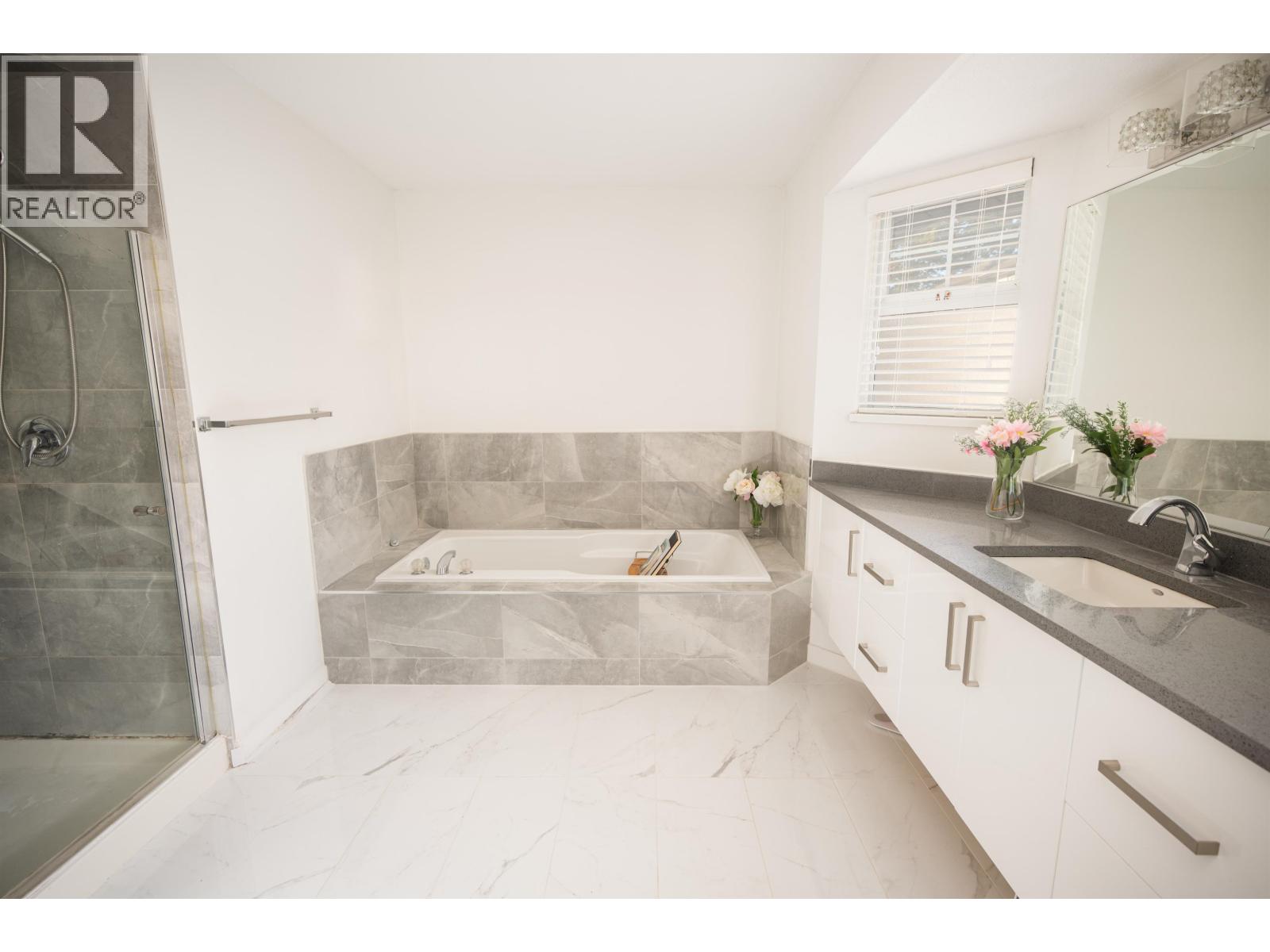 54 8120 General Currie Road, Richmond, British Columbia  V6Y 3V8 - Photo 12 - R3109254