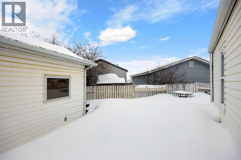 147 Cree Lane, Fort Mcmurray, Alberta  T9K 1Y5 - Photo 23 - A2300063