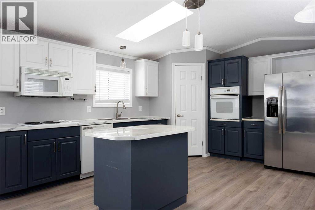 147 Cree Lane, Fort Mcmurray, Alberta  T9K 1Y5 - Photo 6 - A2300063