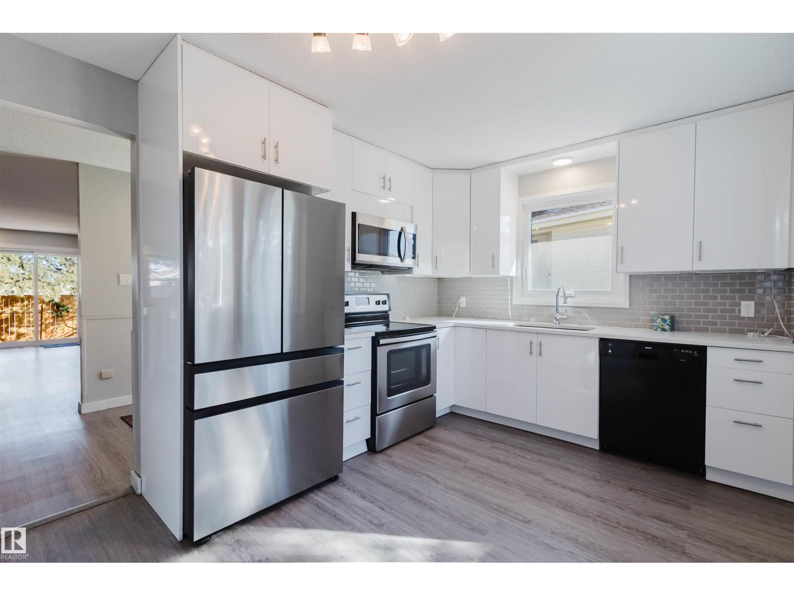 17308 61 Av Nw, Edmonton, Alberta  T6M 1E4 - Photo 5 - E4481819