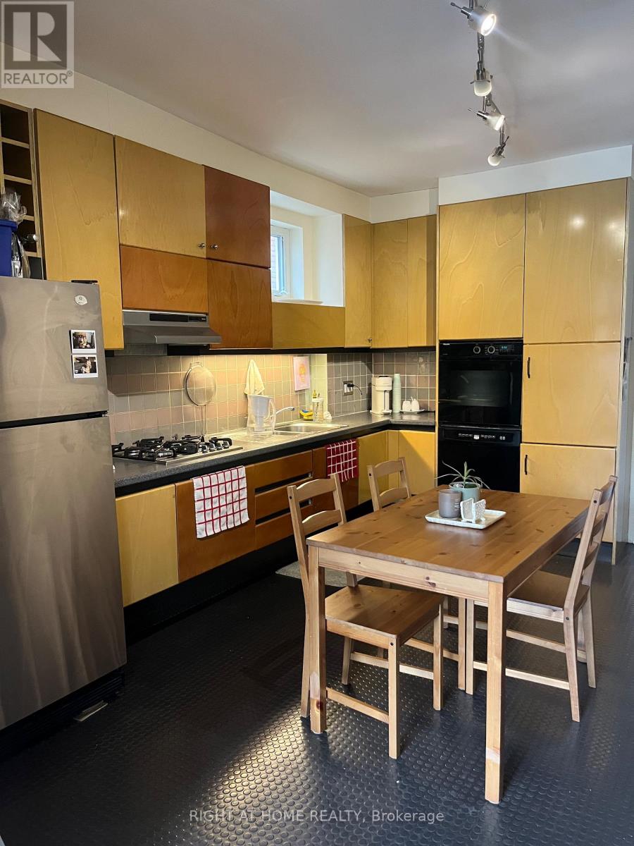 157 Medland Street, Toronto, Ontario  M6P 2N4 - Photo 4 - W12925104