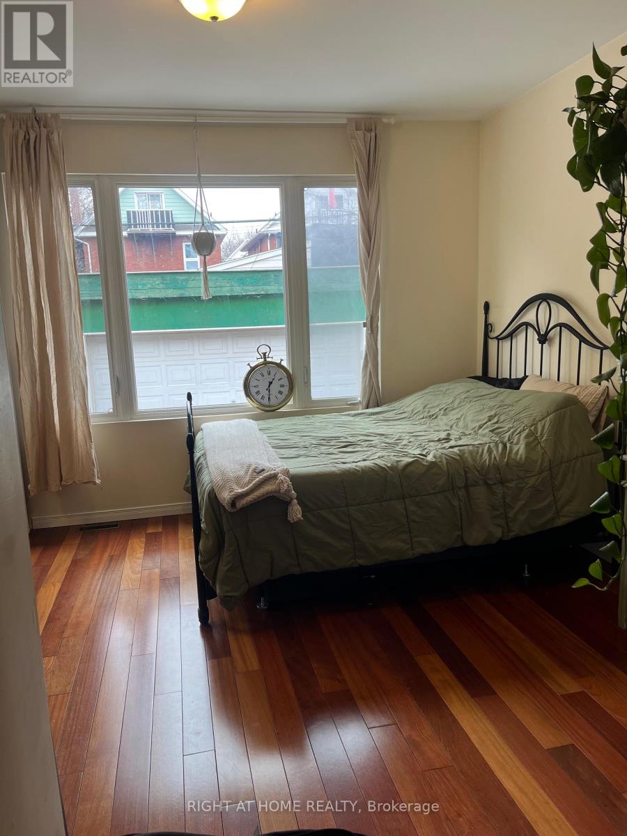 157 Medland Street, Toronto, Ontario  M6P 2N4 - Photo 7 - W12925104