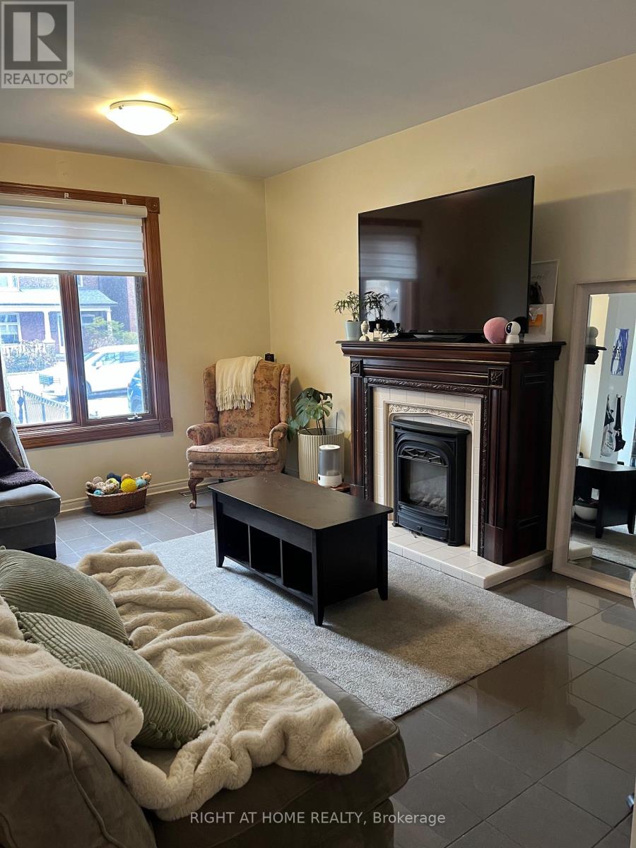 157 Medland Street, Toronto, Ontario  M6P 2N4 - Photo 2 - W12925104