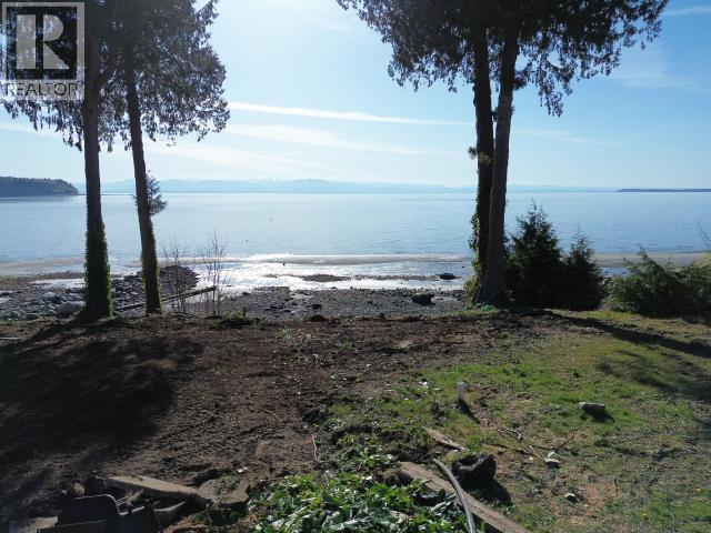 6725 Klahanie Drive, Powell River, British Columbia   - Photo 2 - 19774