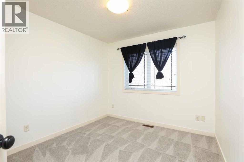 26 Haru Moriyama Road N, Lethbridge, Alberta  T1H 5W4 - Photo 18 - A2300677