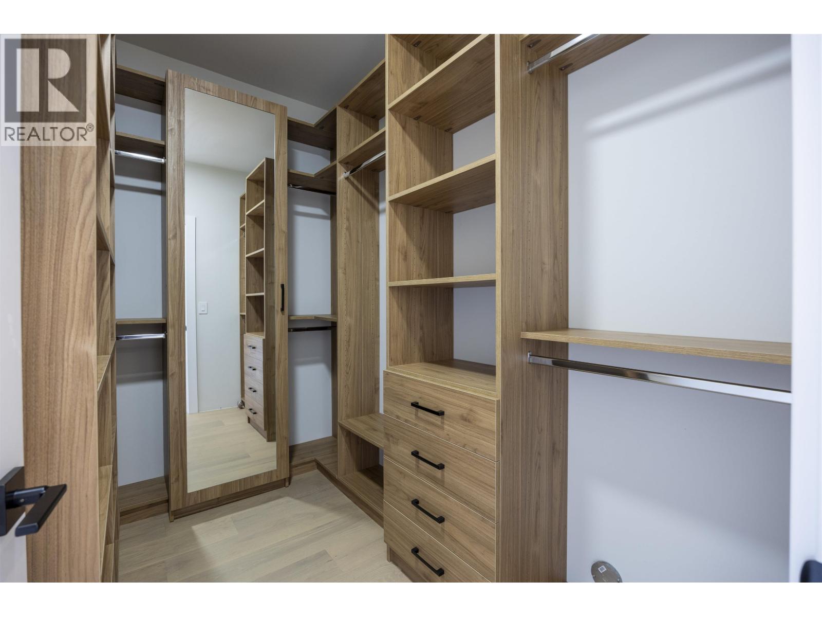 8093 14th Avenue, Burnaby, British Columbia  V3N 2B5 - Photo 25 - R3109059