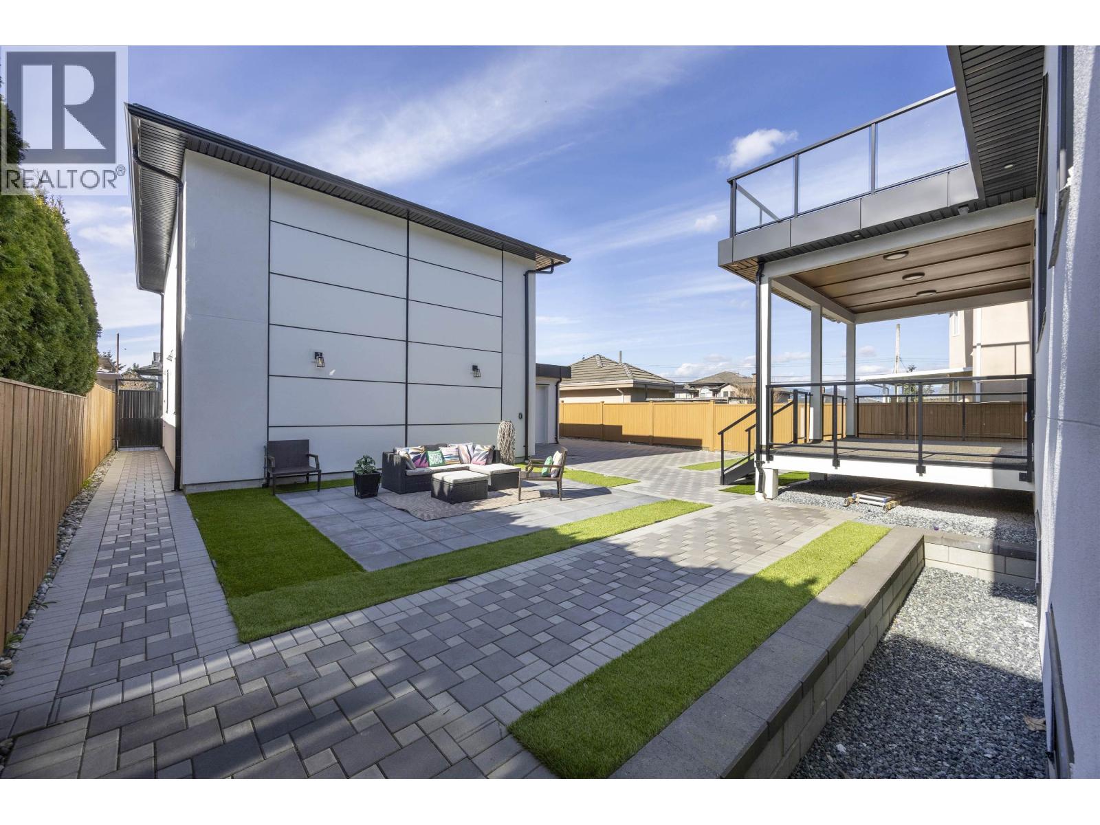 8093 14th Avenue, Burnaby, British Columbia  V3N 2B5 - Photo 37 - R3109059