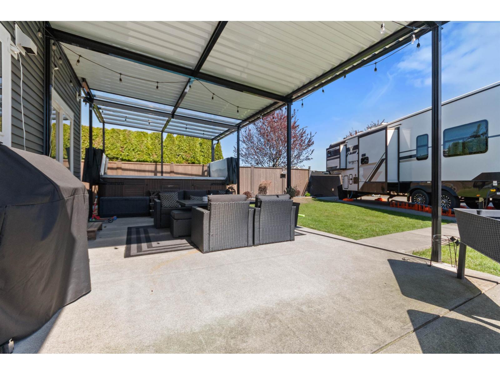 6748 Henry Street, Sardis South, Chilliwack, British Columbia  V2R 2Z9 - Photo 5 - R3109962