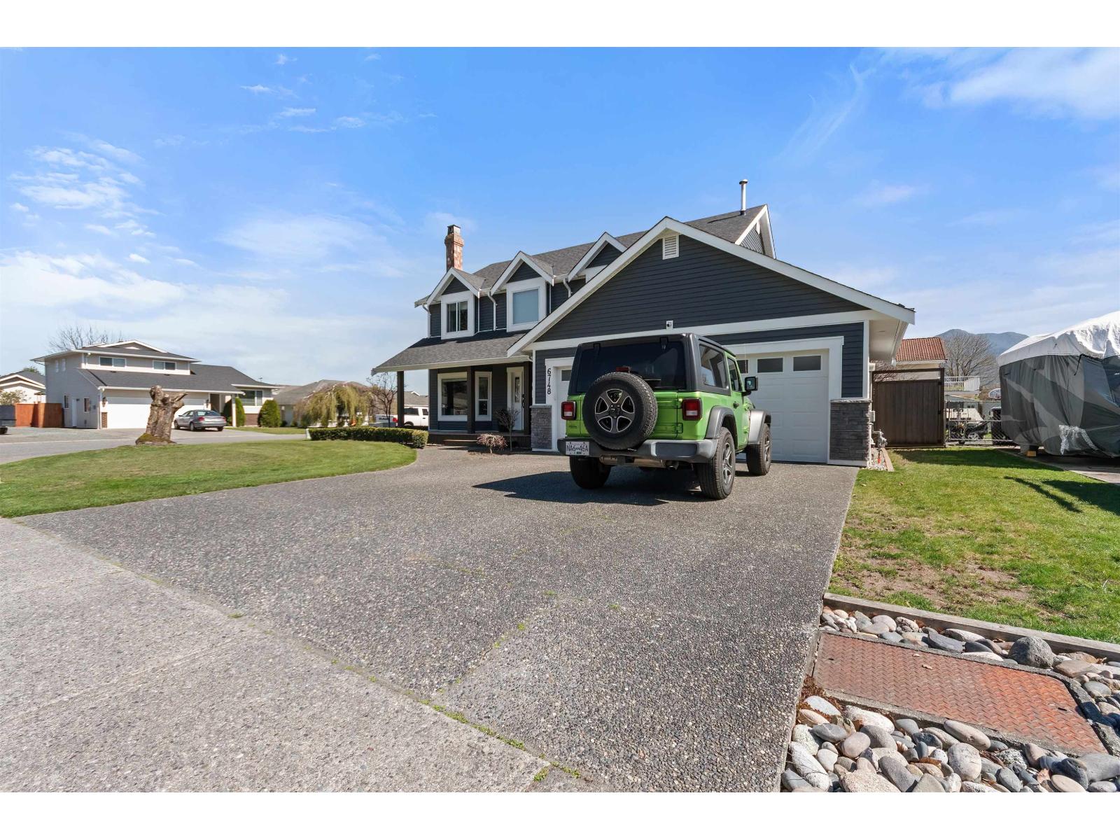 6748 Henry Street, Sardis South, Chilliwack, British Columbia  V2R 2Z9 - Photo 2 - R3109962