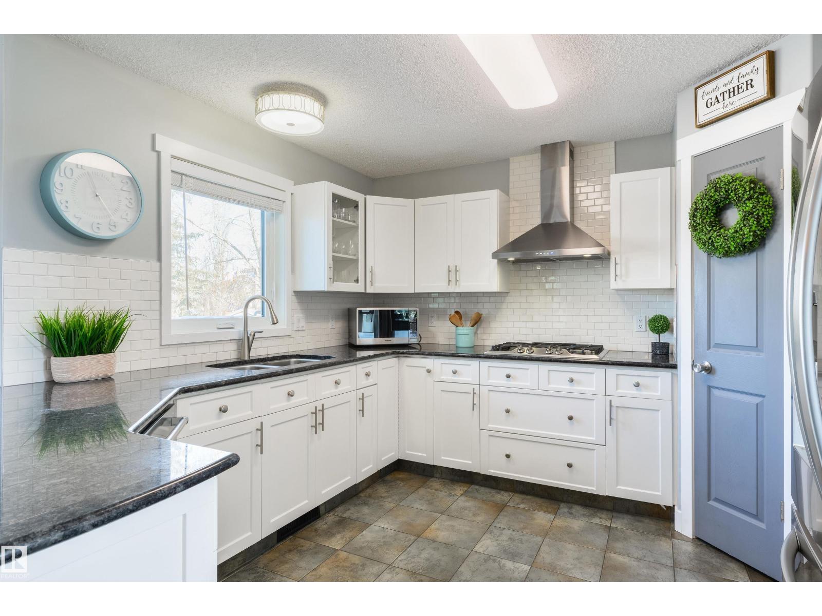 462 Ormsby Rd W Nw, Edmonton, Alberta  T5T 6B1 - Photo 10 - E4481478