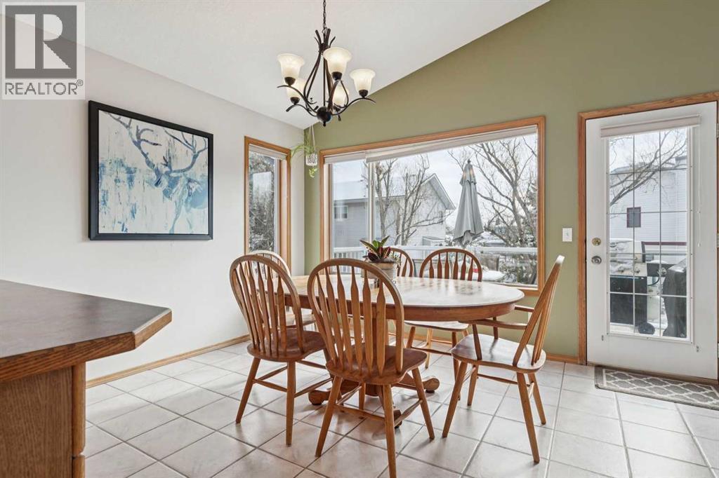 6 Sheep River Crescent, Okotoks, Alberta  T1S 1N6 - Photo 13 - A2299644