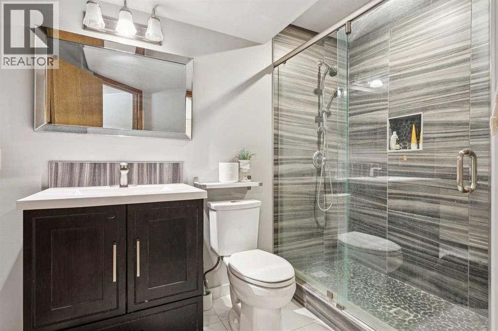 6 Sheep River Crescent, Okotoks, Alberta  T1S 1N6 - Photo 24 - A2299644