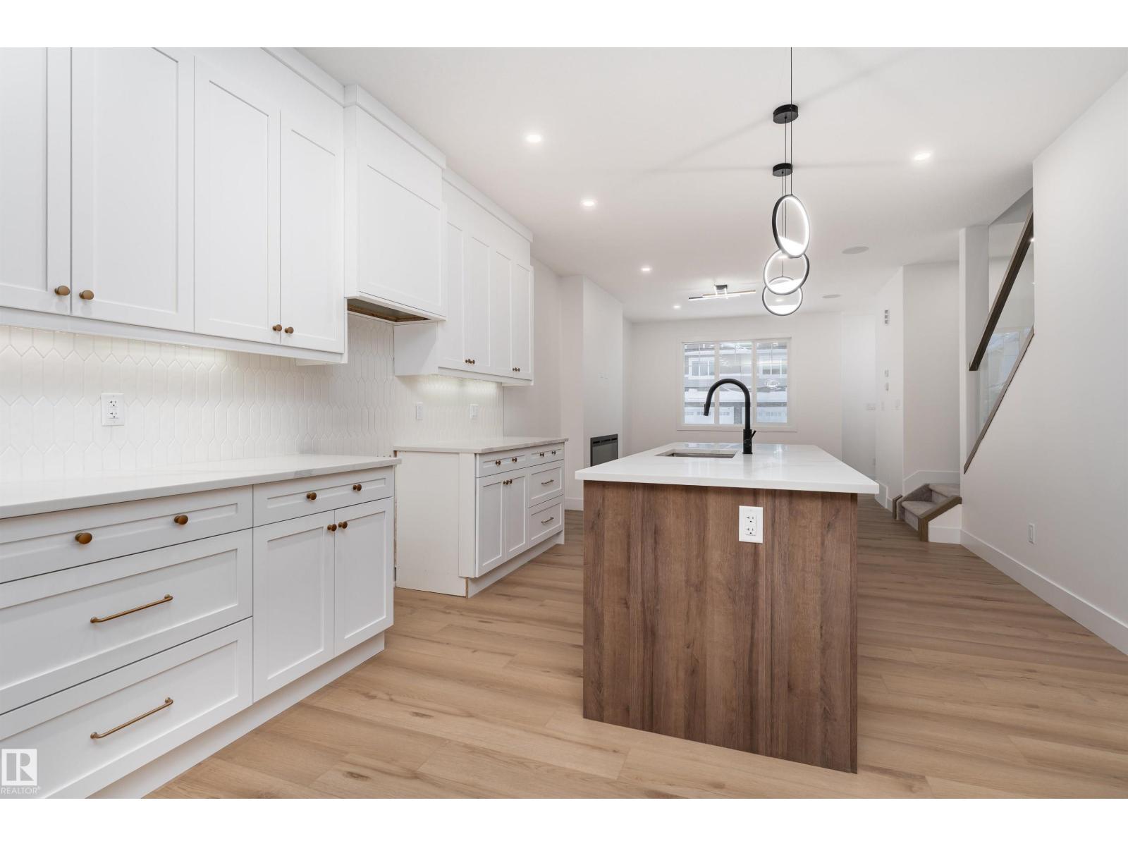 3109 Magpie Wy Nw, Edmonton, Alberta  T5S 0V3 - Photo 4 - E4481652