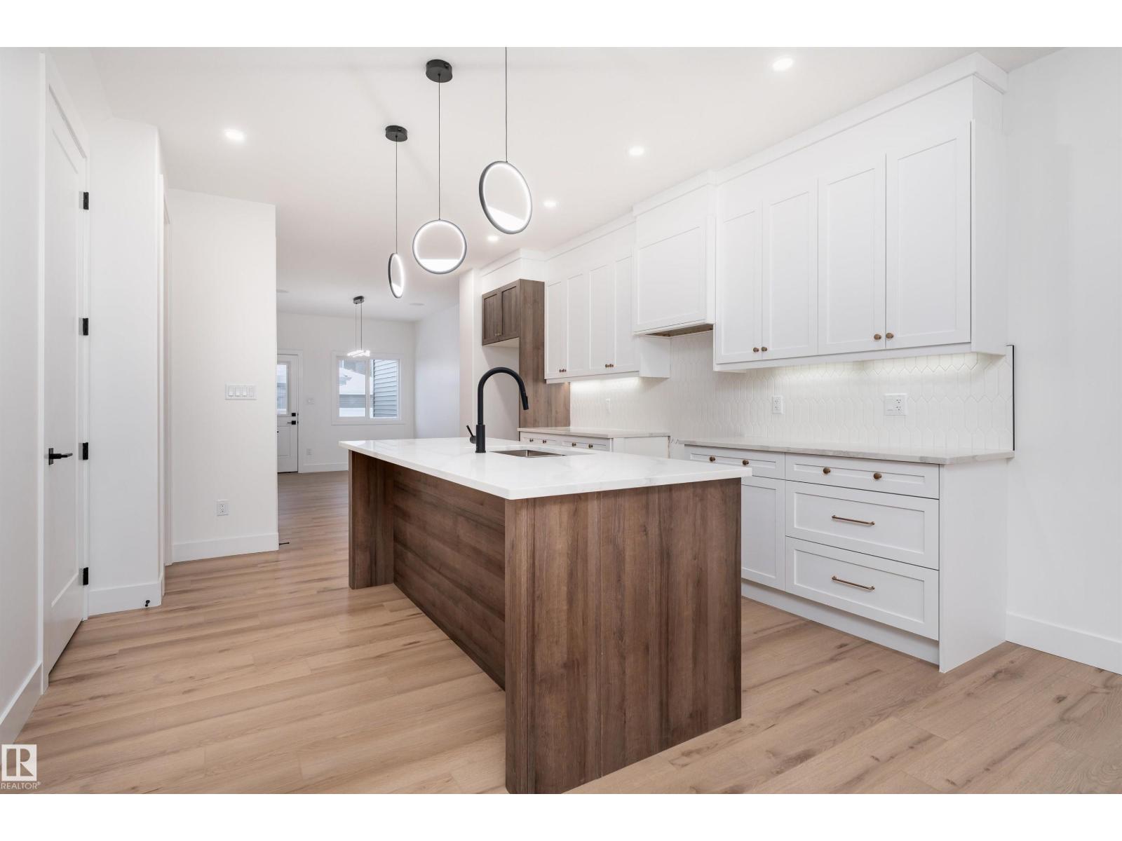 3109 Magpie Wy Nw, Edmonton, Alberta  T5S 0V3 - Photo 5 - E4481652