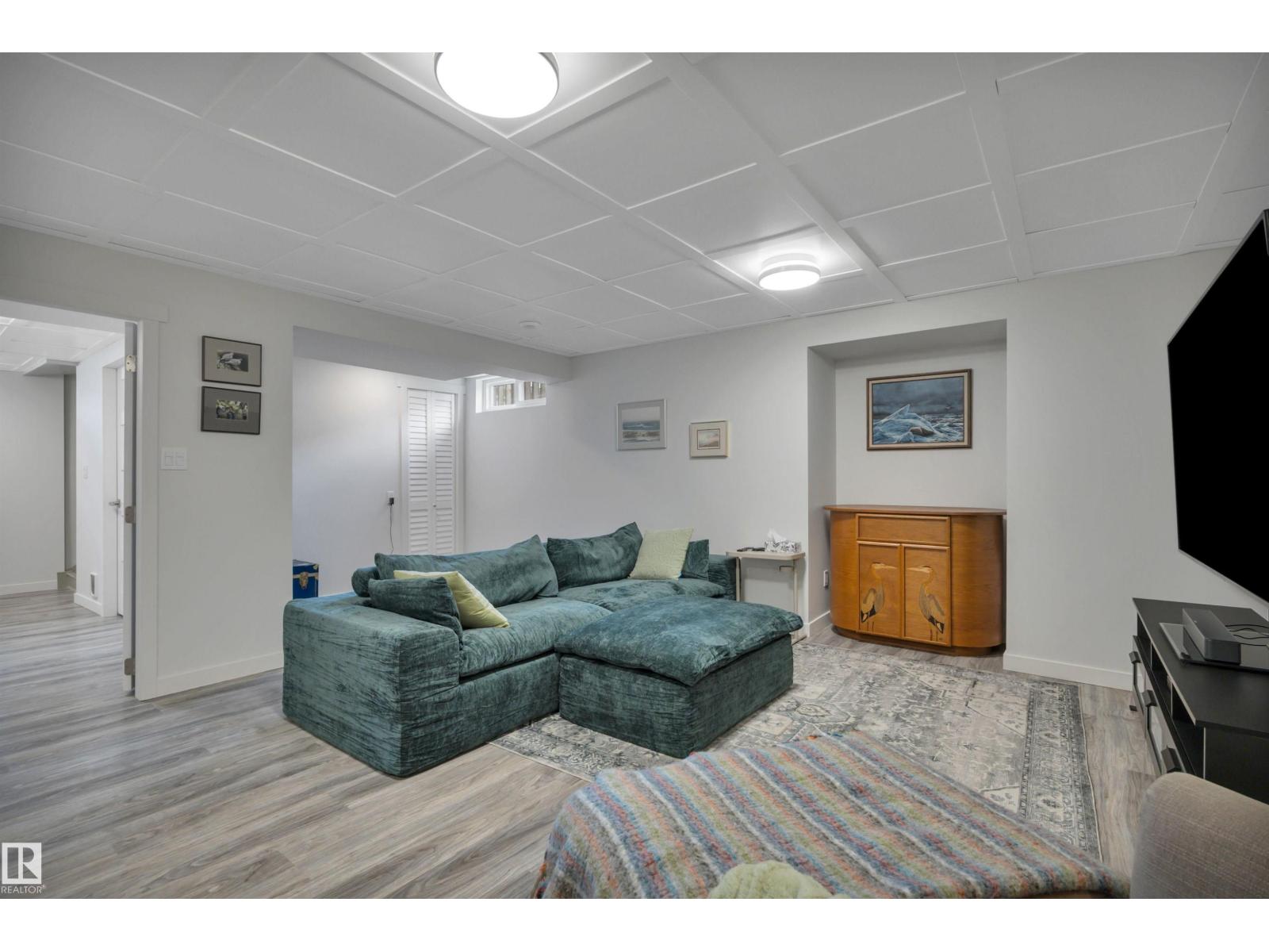 10435 39a Av Nw, Edmonton, Alberta  T6J 2J5 - Photo 33 - E4481718