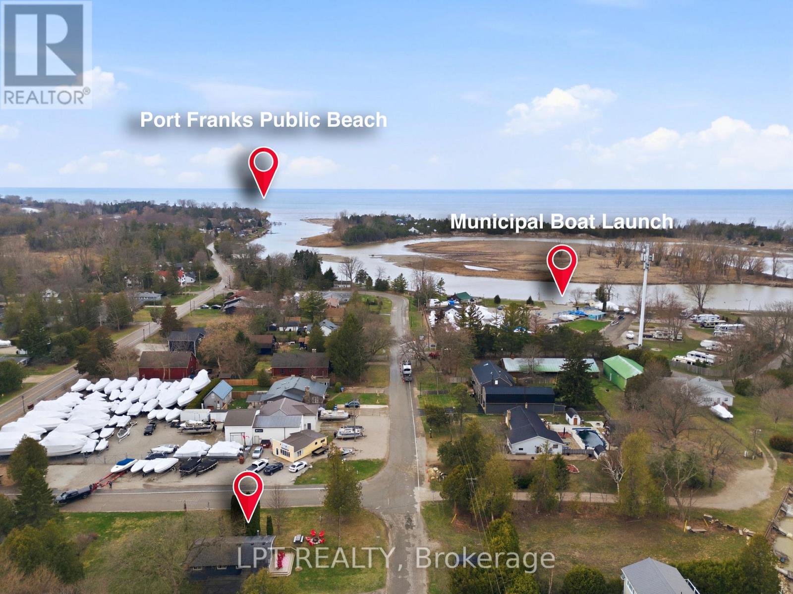 7597 Biddulph Street, Lambton Shores, Ontario  N0M 2L0 - Photo 8 - X12986112