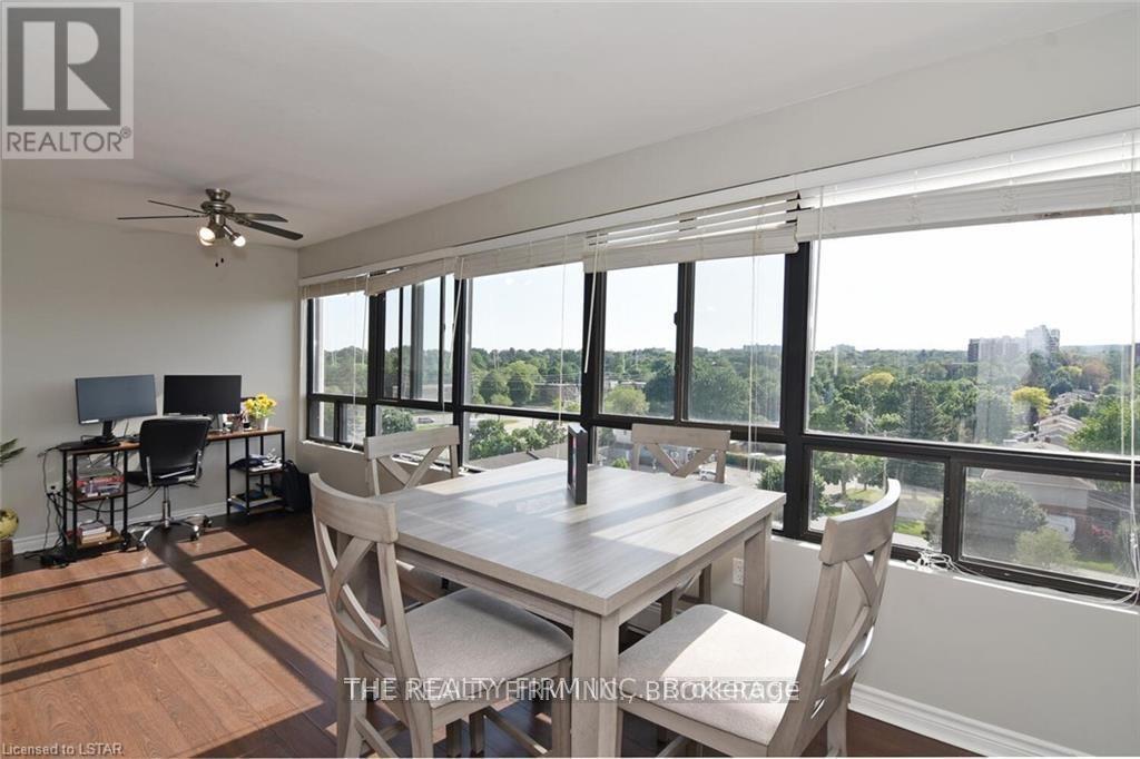 808 - 135 Baseline Road W, London South, Ontario  N6J 4W4 - Photo 17 - X12986120