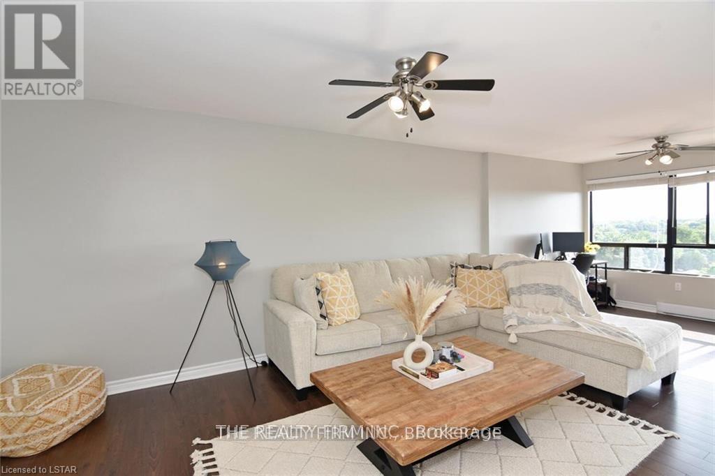 808 - 135 Baseline Road W, London South, Ontario  N6J 4W4 - Photo 7 - X12986120