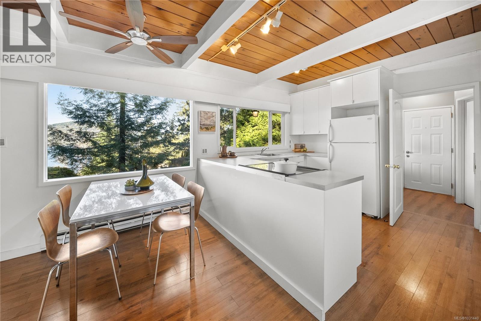 2994 Hillview Rd, Lantzville, British Columbia  V0R 2H0 - Photo 20 - 1031440