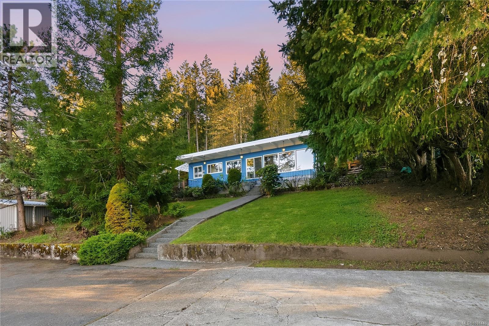 2994 Hillview Rd, Lantzville, British Columbia  V0R 2H0 - Photo 4 - 1031440