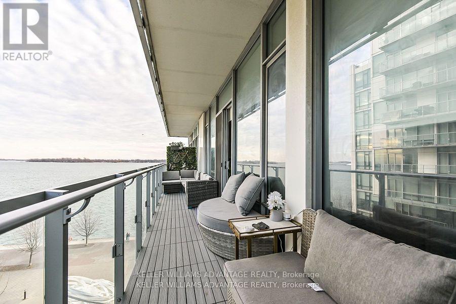 616 - 29 Queens Quay E, Toronto, Ontario  M5E 0A4 - Photo 8 - C12986118