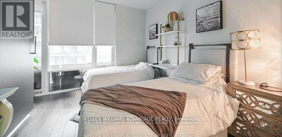 616 - 29 Queens Quay E, Toronto, Ontario  M5E 0A4 - Photo 9 - C12986118