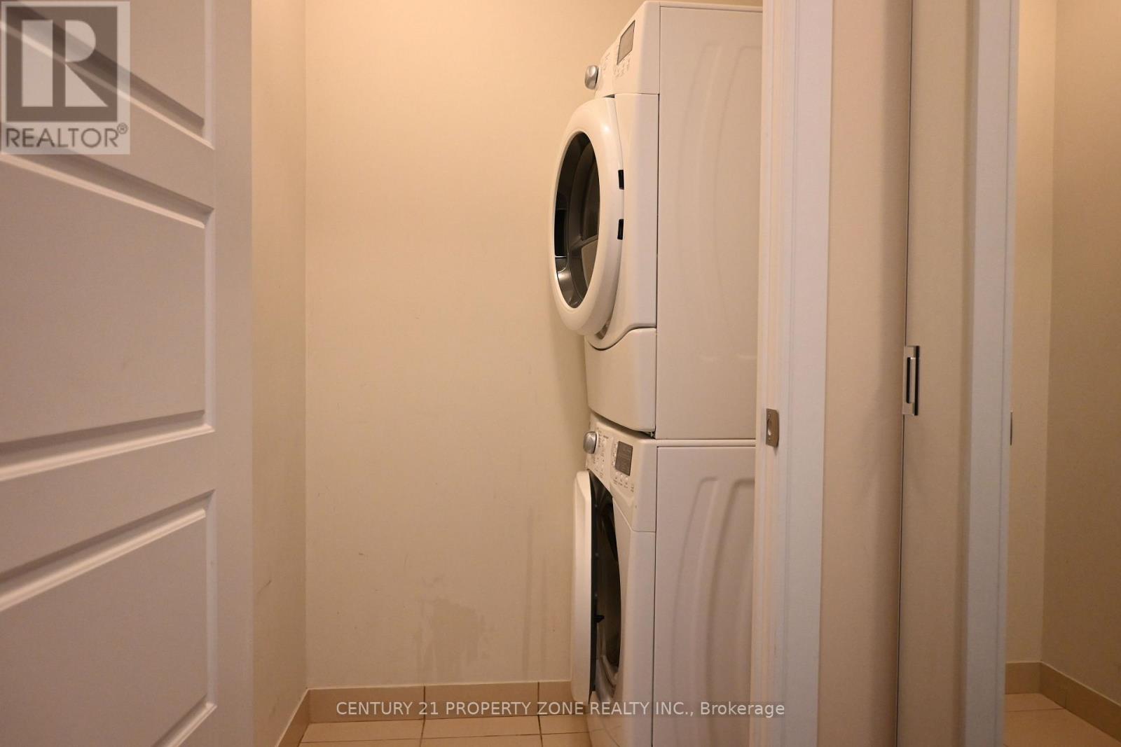 610 - 15 Viking Lane, Toronto, Ontario  M9B 0A4 - Photo 12 - W12984608