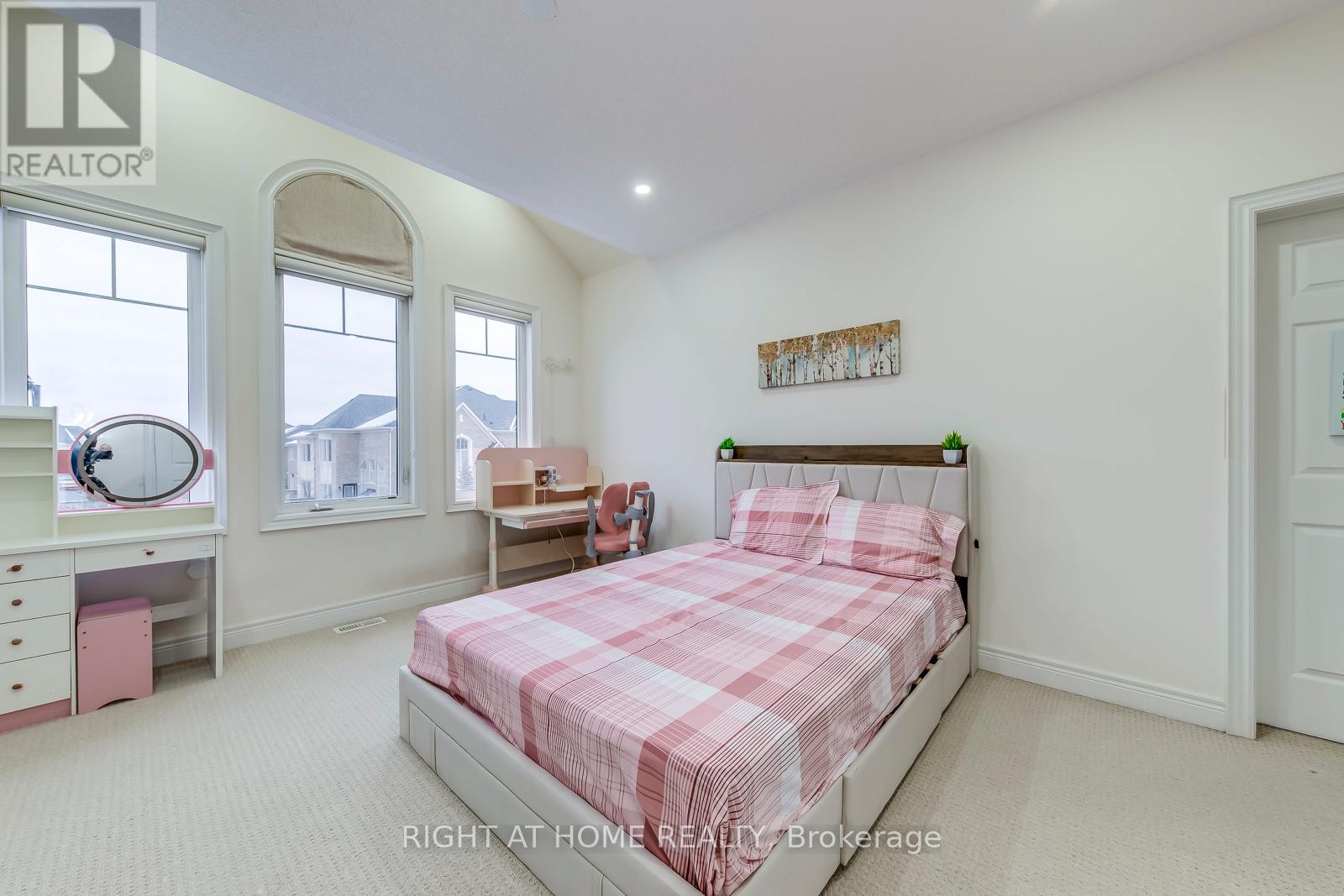 45 Torgan Trail, Vaughan, Ontario  L4H 3X6 - Photo 37 - N12986116