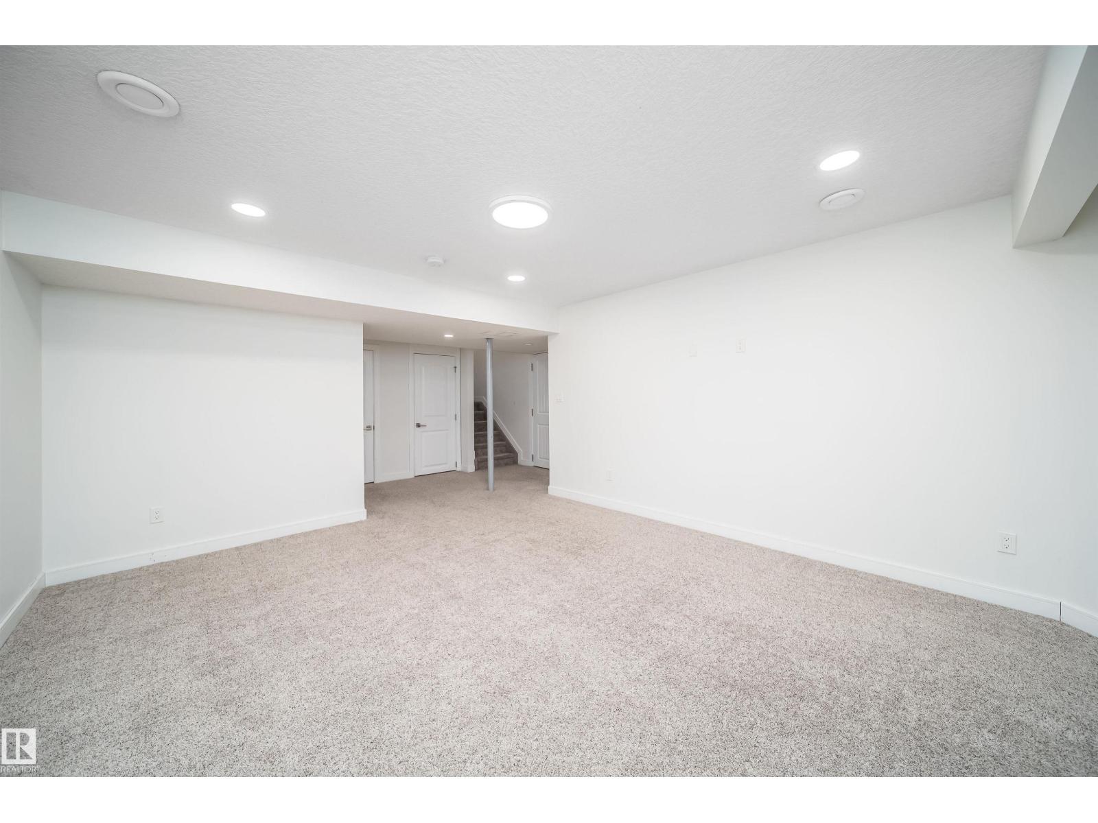 5935 6 Av Sw, Edmonton, Alberta  T6X 0G4 - Photo 18 - E4481823