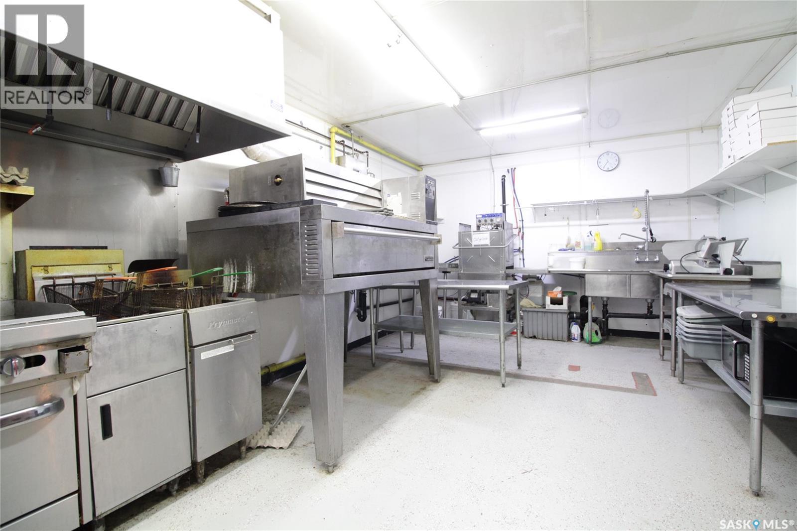 804 Railway Avenue, Rocanville, Saskatchewan  S0A 3L0 - Photo 10 - SK032609