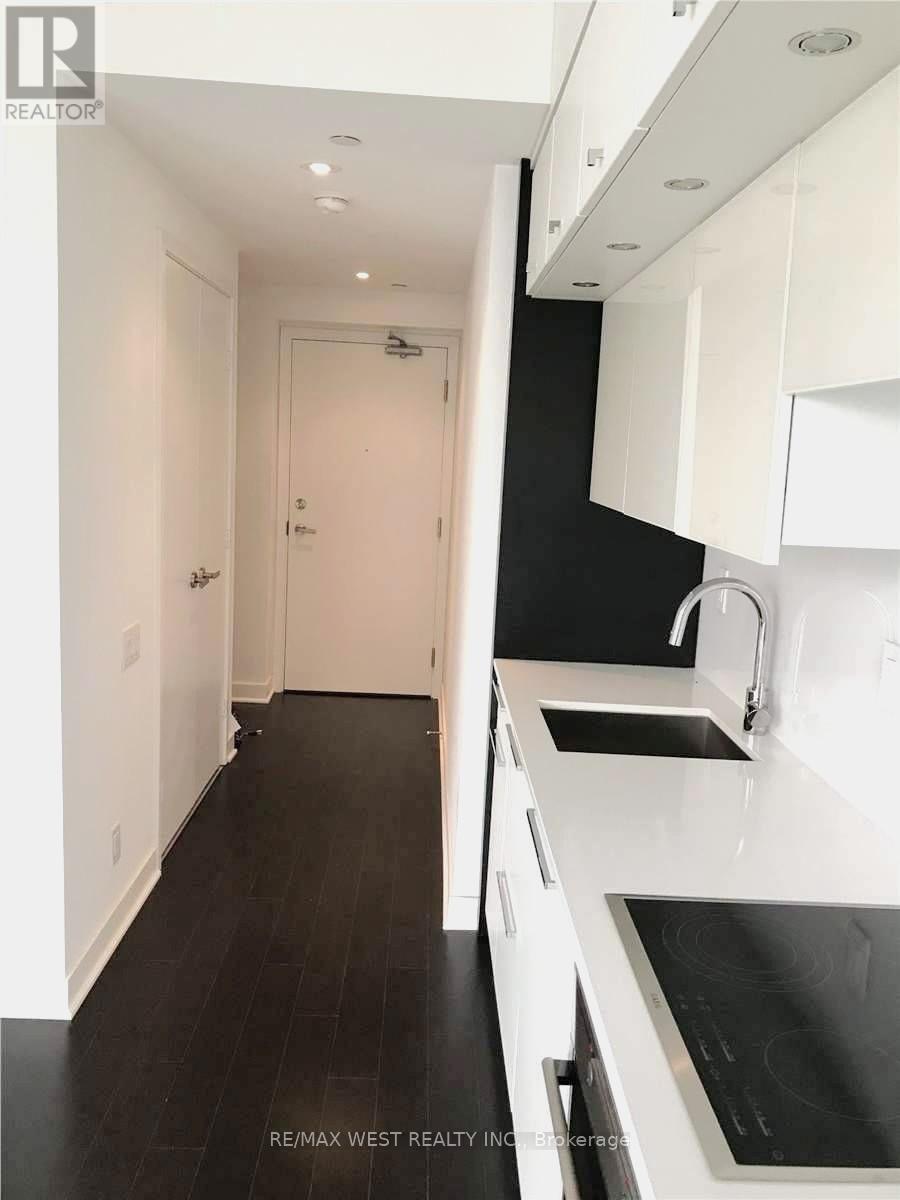 1106 - 15 Grenville Street, Toronto, Ontario  M4Y 1A1 - Photo 3 - C12978824