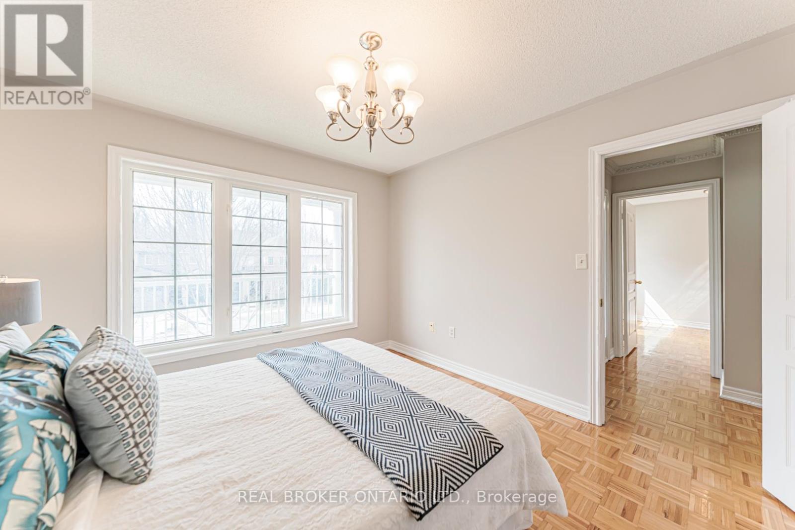 33 Kingshill Road, Richmond Hill, Ontario  L4E 4B1 - Photo 21 - N12980726