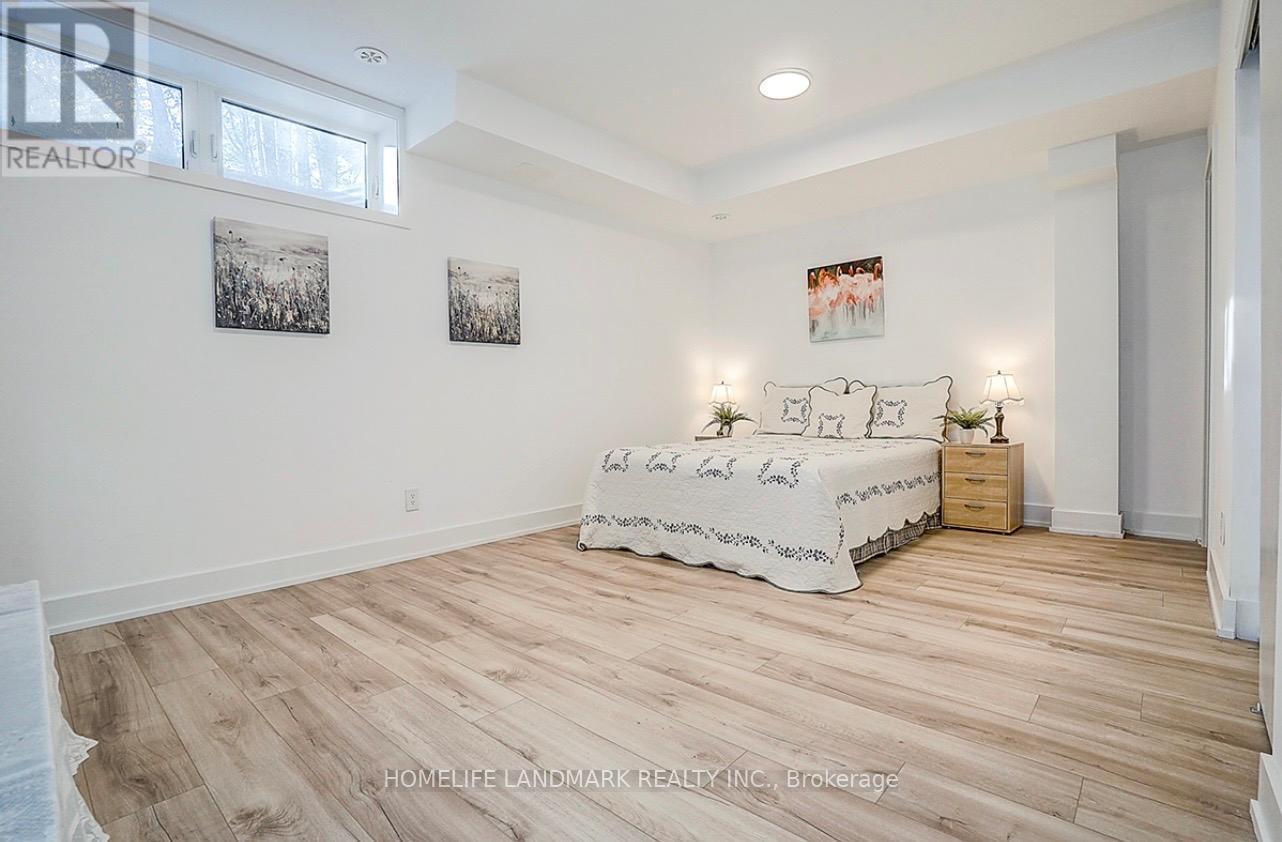 27 Chestnut Court, Aurora, Ontario  L4G 4A4 - Photo 43 - N12983030