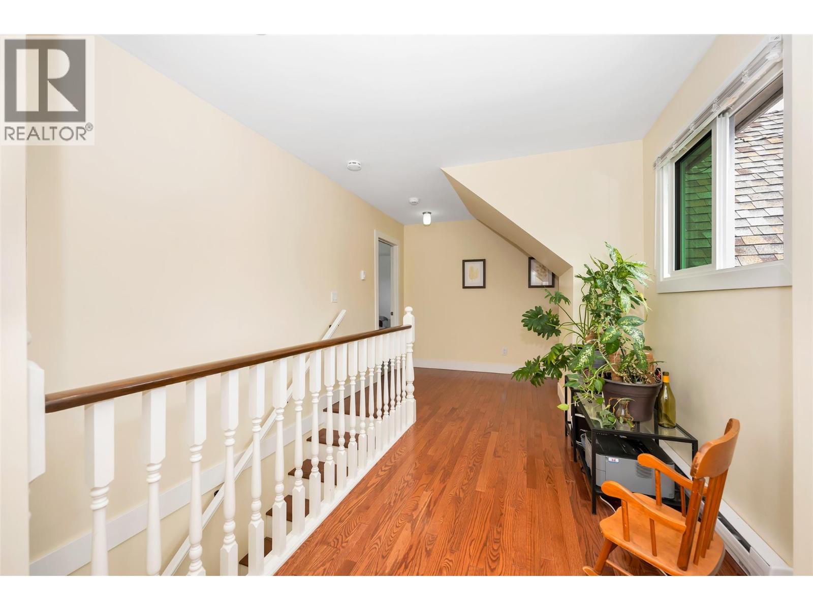 5844 Pleasant Valley Road, Vernon, British Columbia  V1B 3L6 - Photo 12 - 10377226