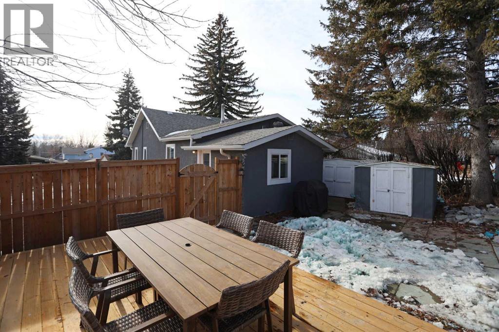 18 Maple Street, Okotoks, Alberta  T1S 1J6 - Photo 36 - A2284740