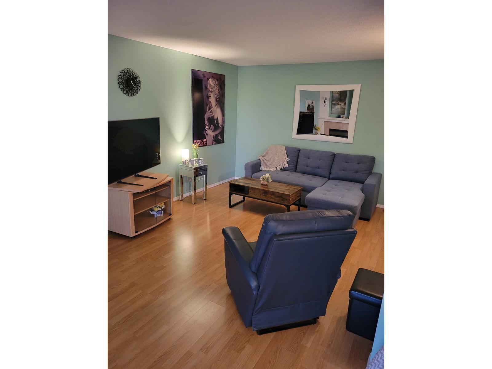 305 9295 122 Street, Surrey, British Columbia  V3V 4L4 - Photo 2 - R3110063