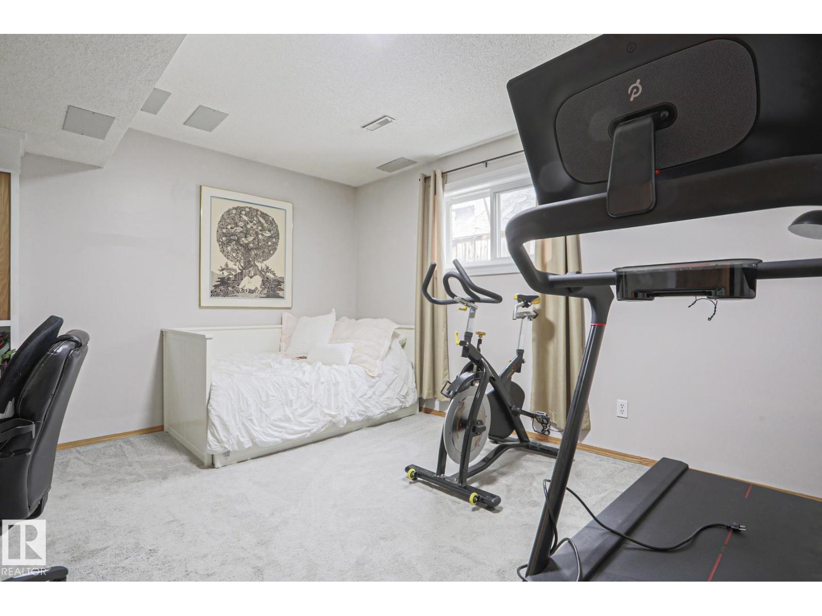 9319 92 St Nw, Edmonton, Alberta  T6C 3R7 - Photo 32 - E4481714