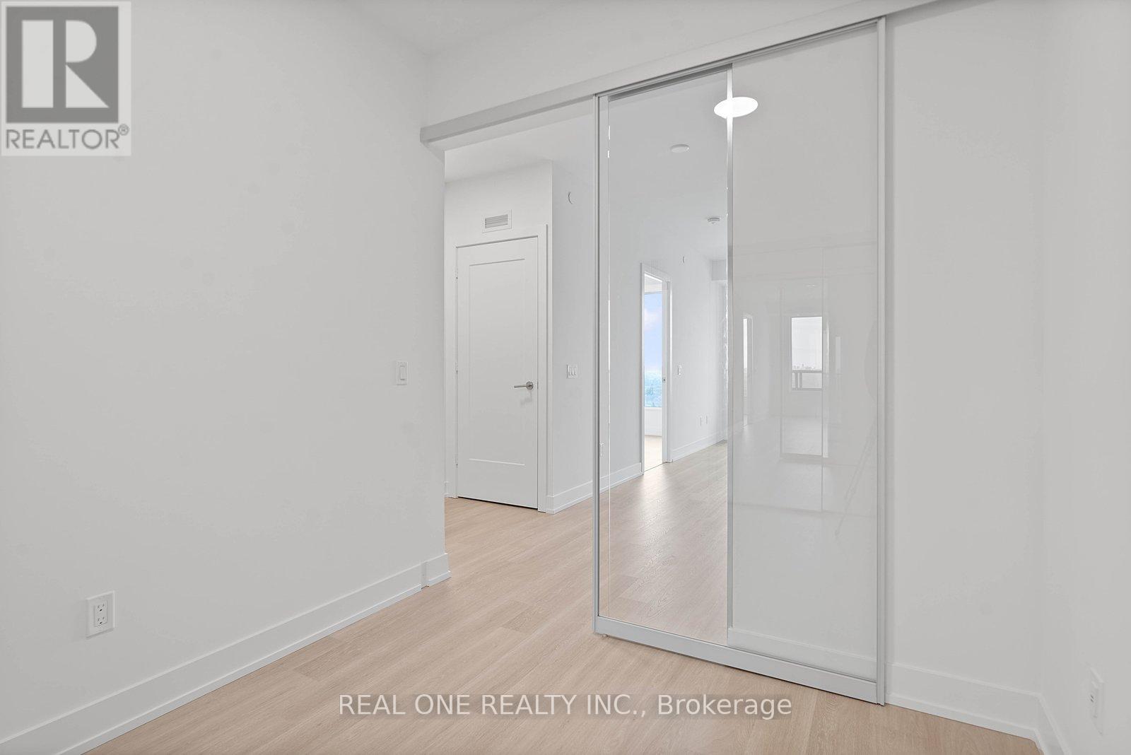 1602 - 60 Central Park Roadway, Toronto, Ontario  M9A 0E6 - Photo 18 - W12954890