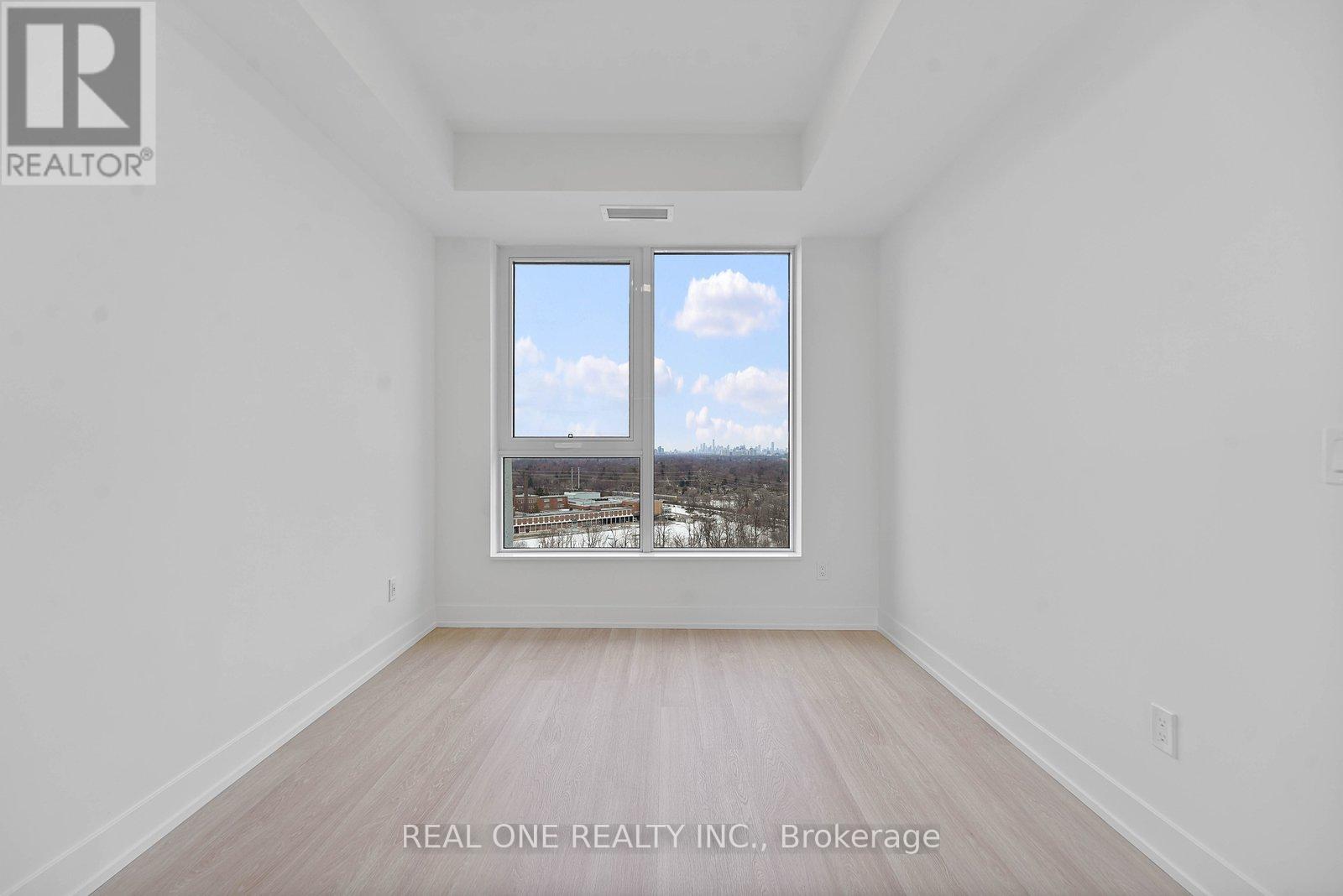 1602 - 60 Central Park Roadway, Toronto, Ontario  M9A 0E6 - Photo 14 - W12954890