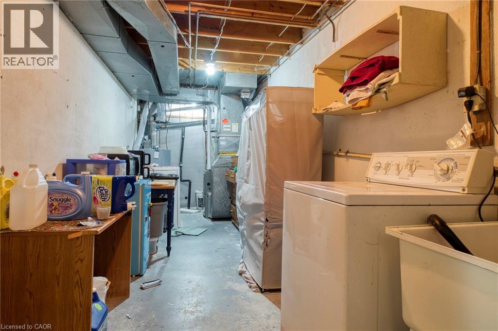 44 Breckenridge Drive, Kitchener, Ontario  N2B 2N9 - Photo 38 - 40816538