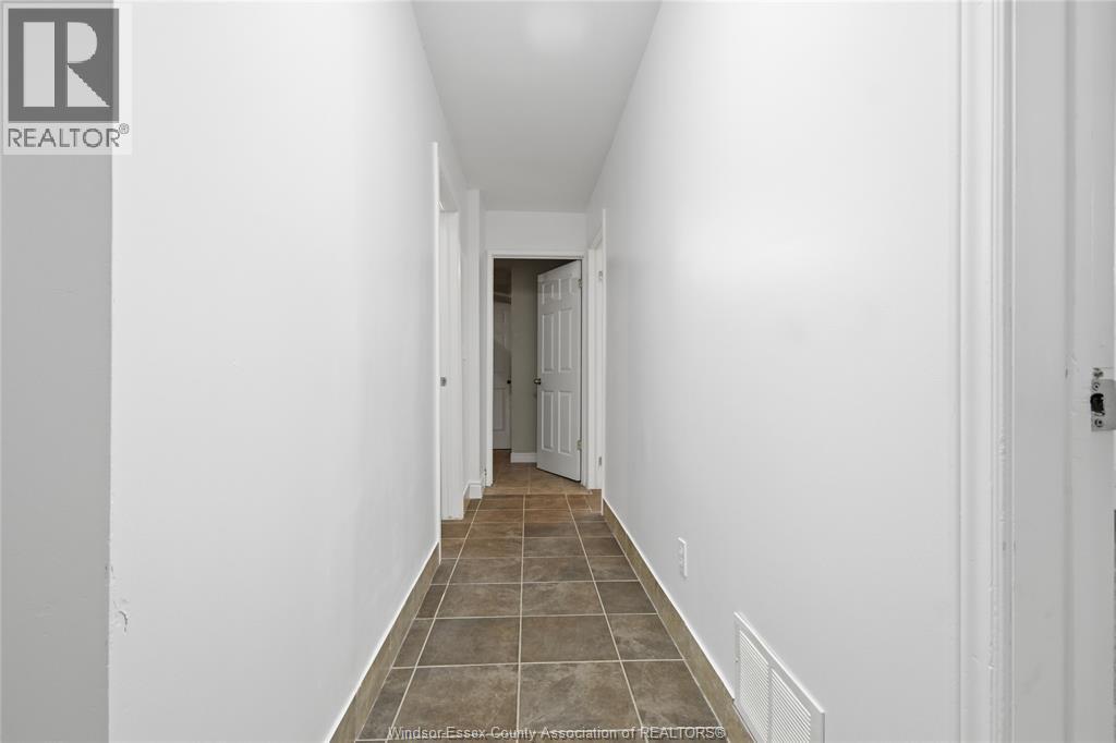 1446 Heritage Garden Crescent, Lakeshore, Ontario - Photo 26 - 26007810