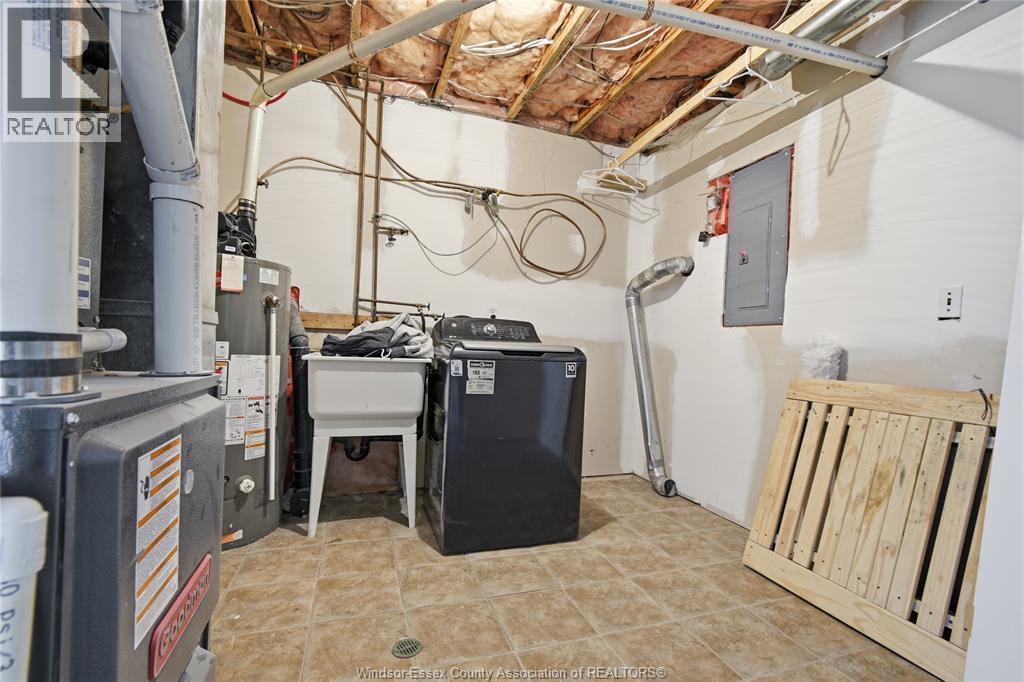 1446 Heritage Garden Crescent, Lakeshore, Ontario - Photo 33 - 26007810