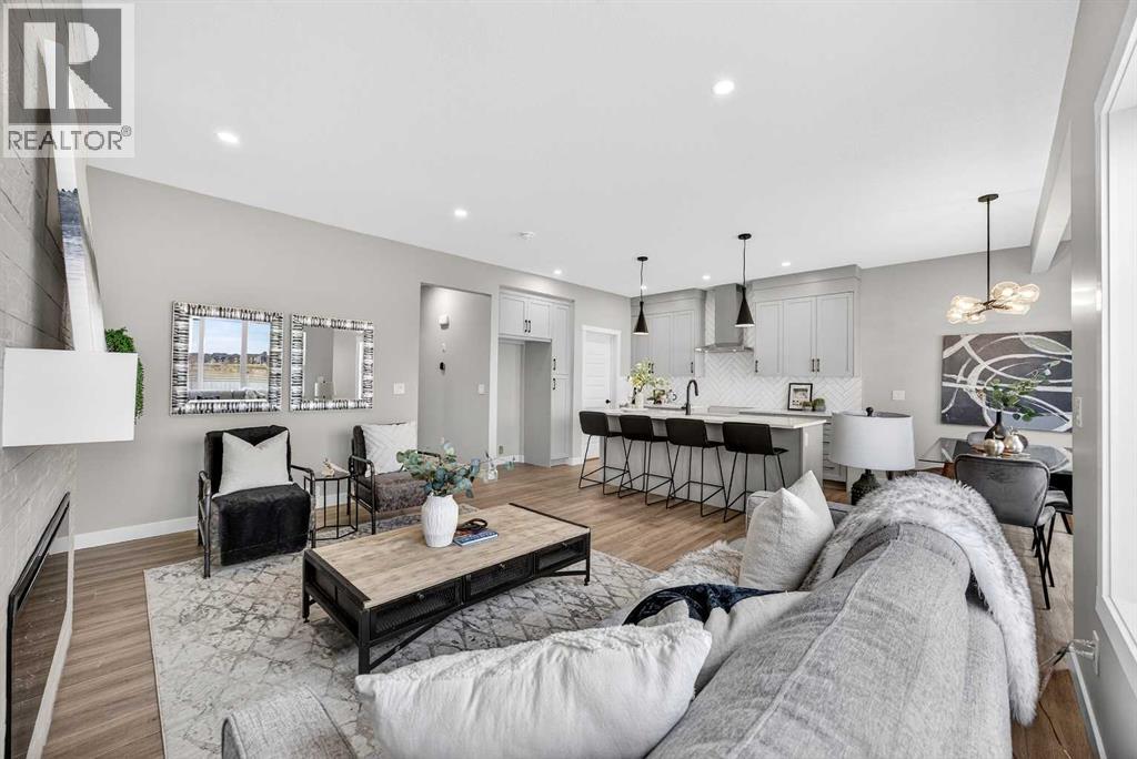 218 Bayview Park SW, Airdrie, Alberta  T4B 3B1 - Photo 5 - A2298006