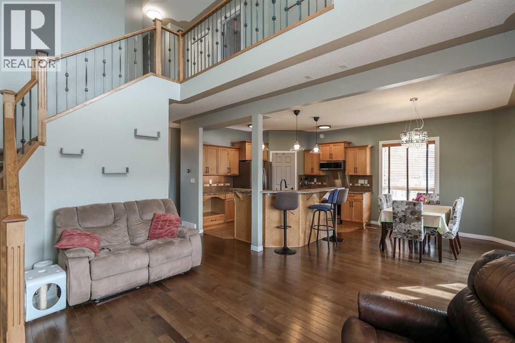 98 Pine Crescent, Blackfalds, Alberta  T4M 0E2 - Photo 7 - A2294933