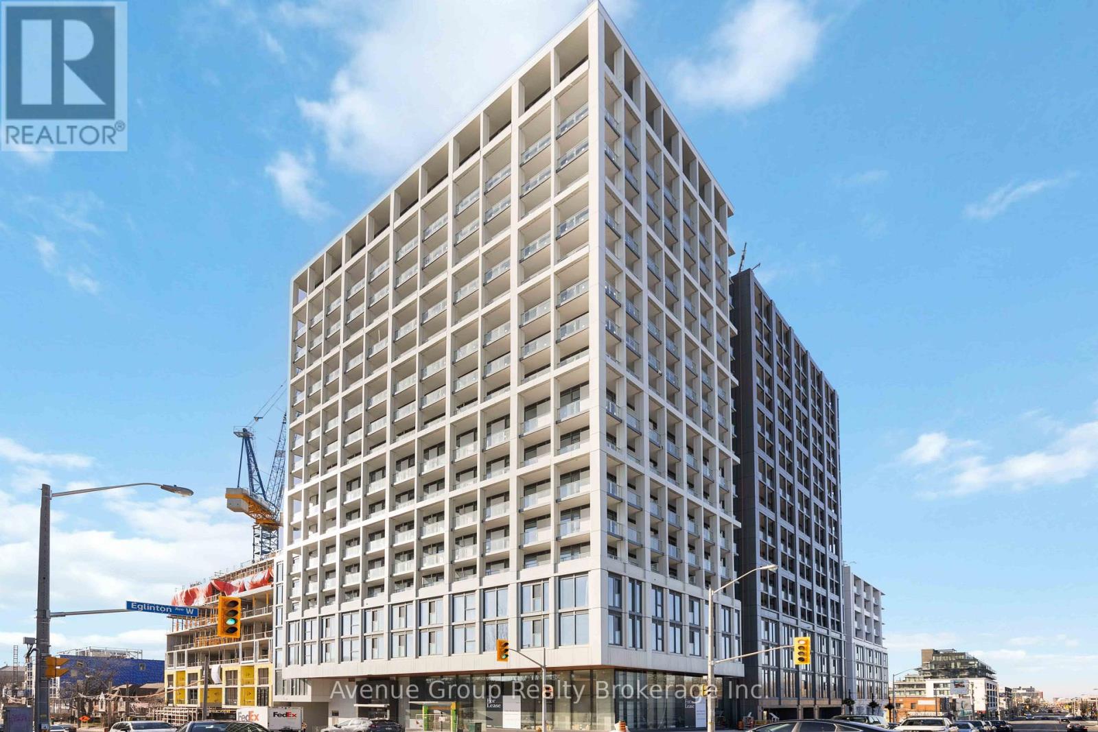 827 - 2020 Bathurst Street, Toronto, Ontario  M5P 0A6 - Photo 2 - C12986136