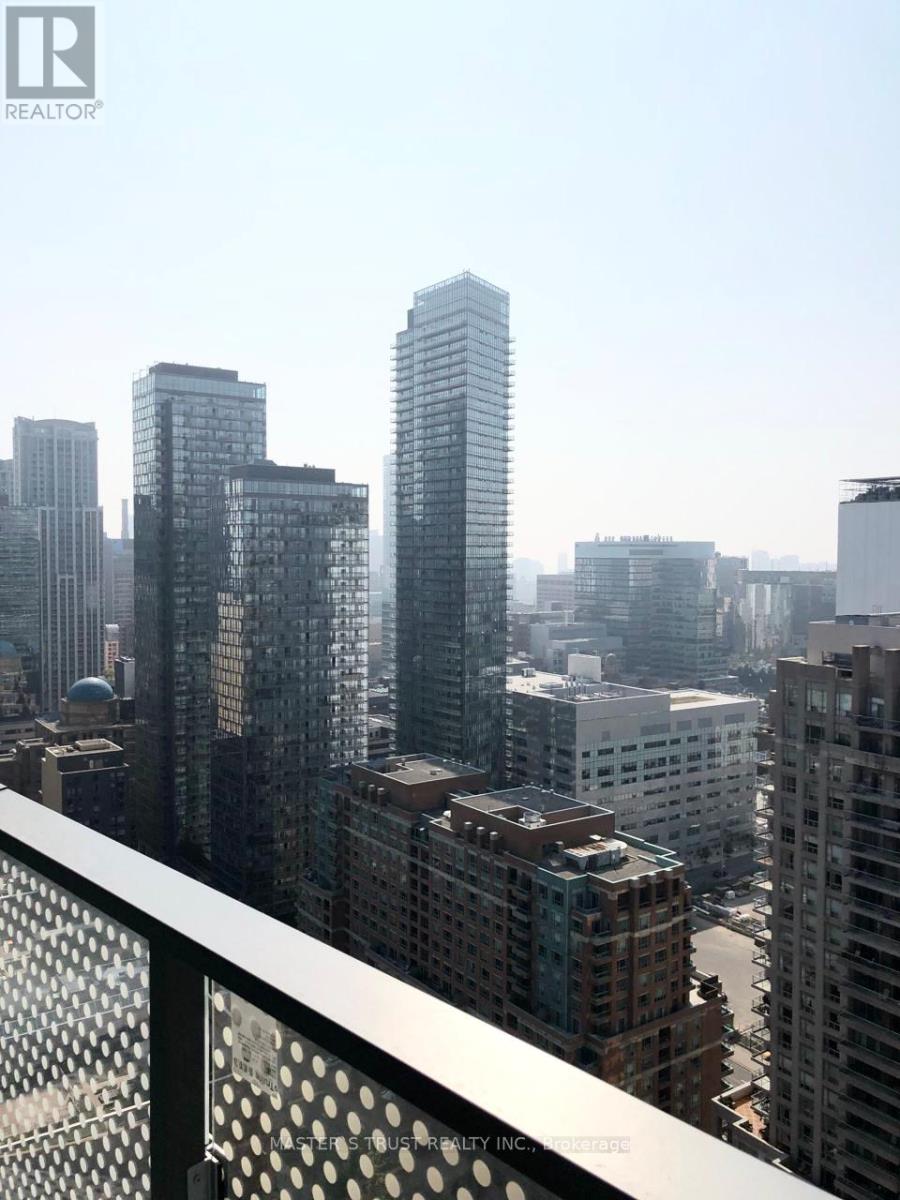 2807 - 11 Wellesley Street W, Toronto, Ontario  M4Y 0G4 - Photo 8 - C12986150