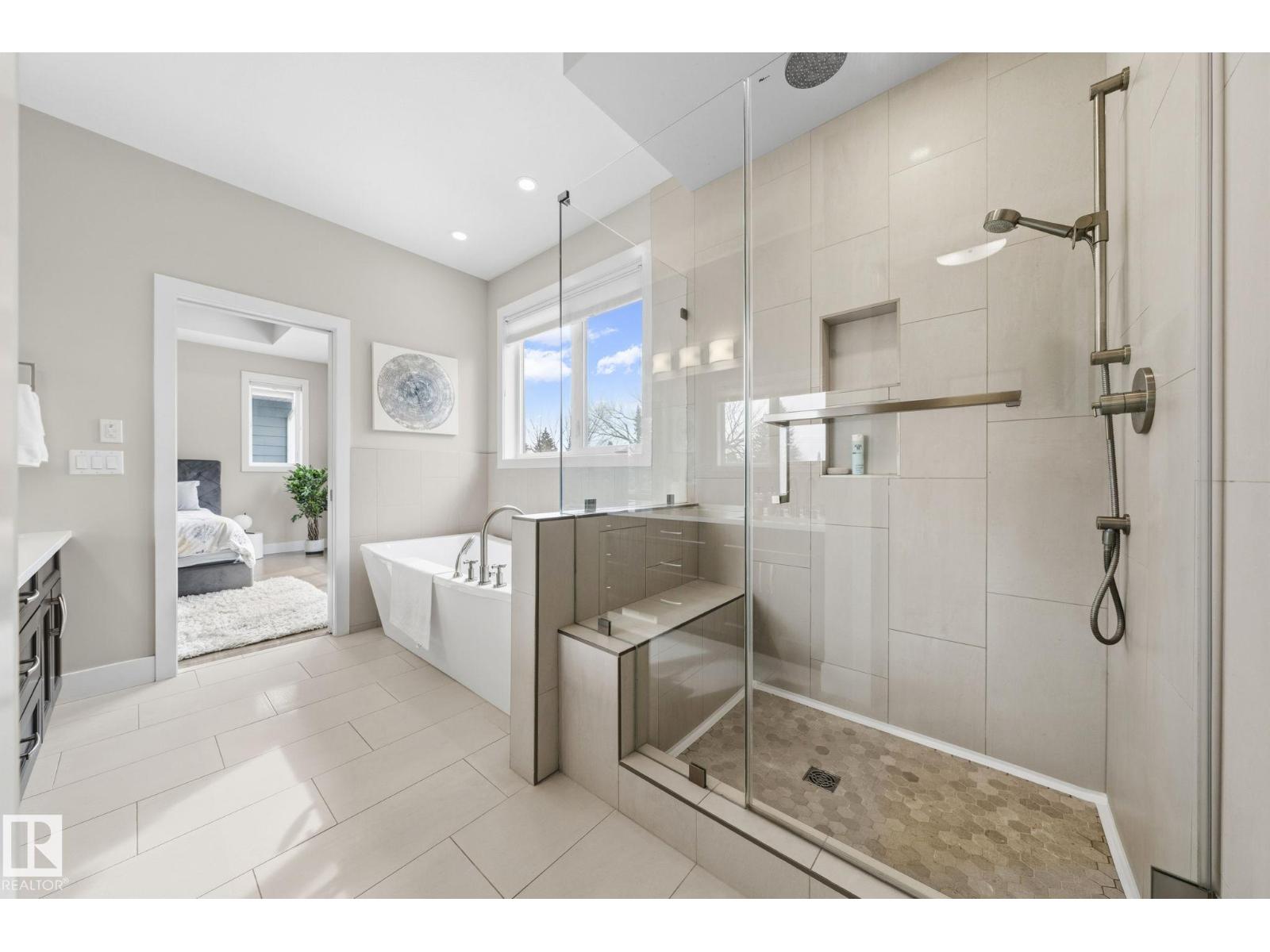 13911 Buena Vista Rd Nw, Edmonton, Alberta  T5R 5R9 - Photo 47 - E4481827