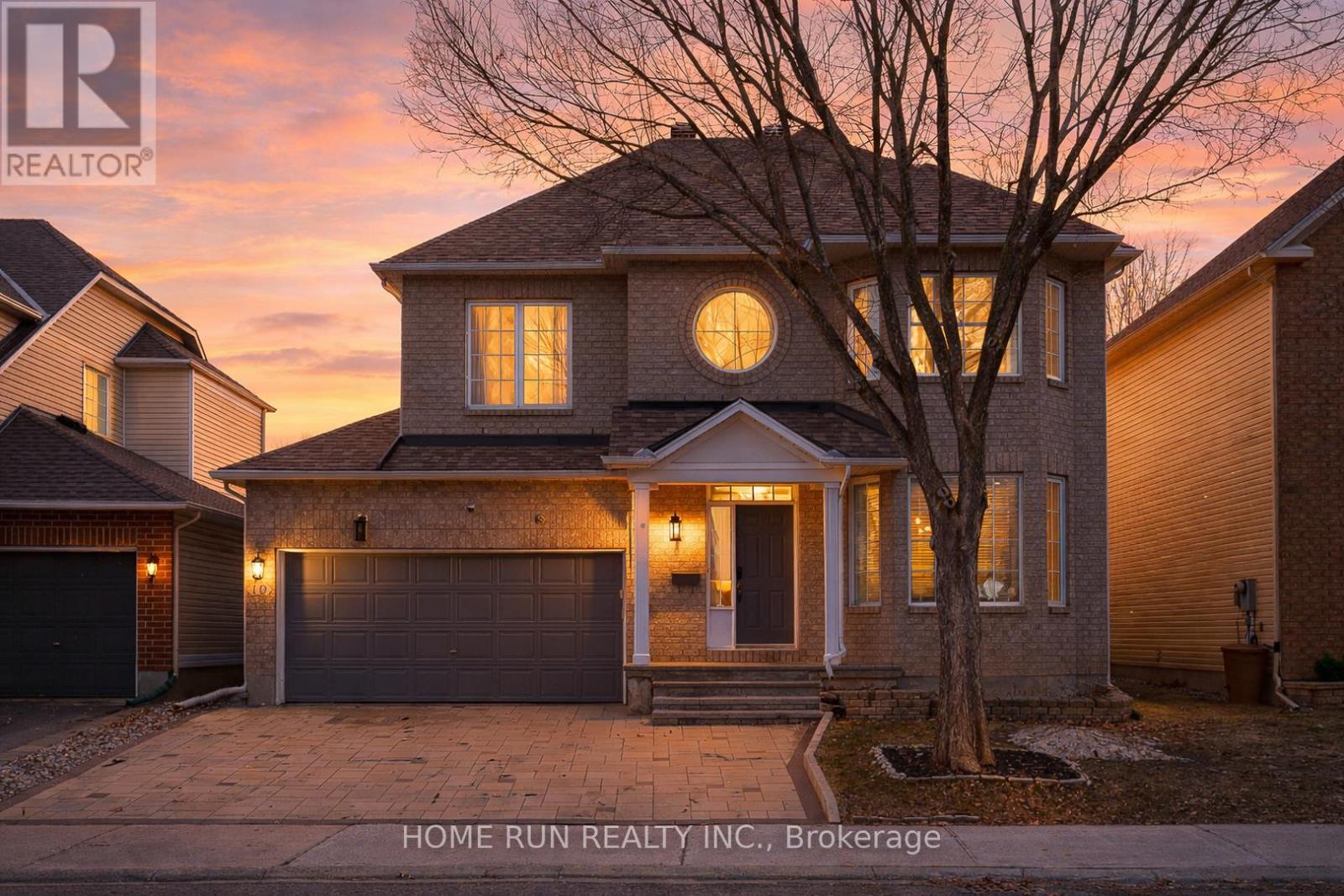 10 Pavona Street, Ottawa, Ontario  K2G 6T2 - Photo 2 - X12986146