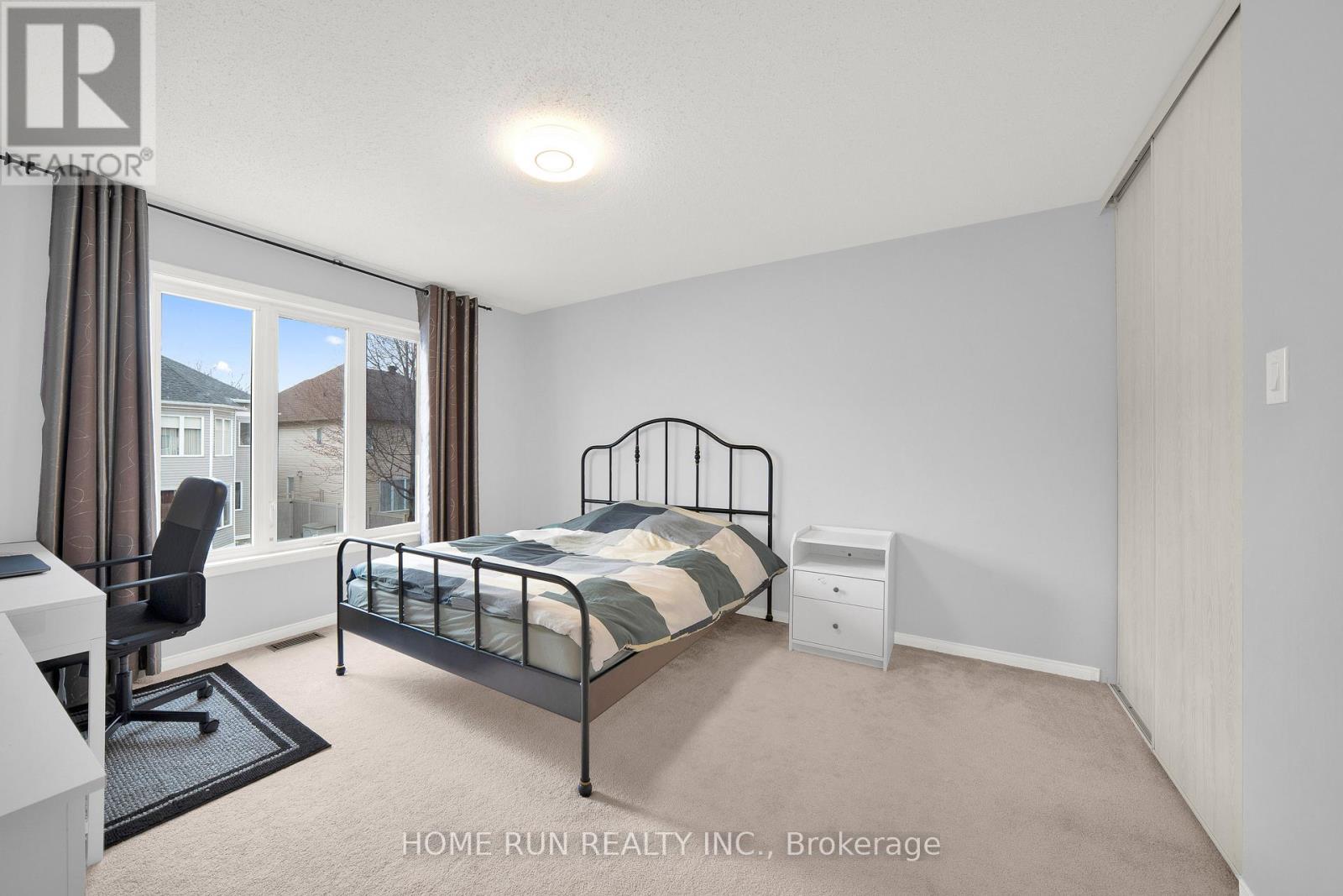 10 Pavona Street, Ottawa, Ontario  K2G 6T2 - Photo 30 - X12986146