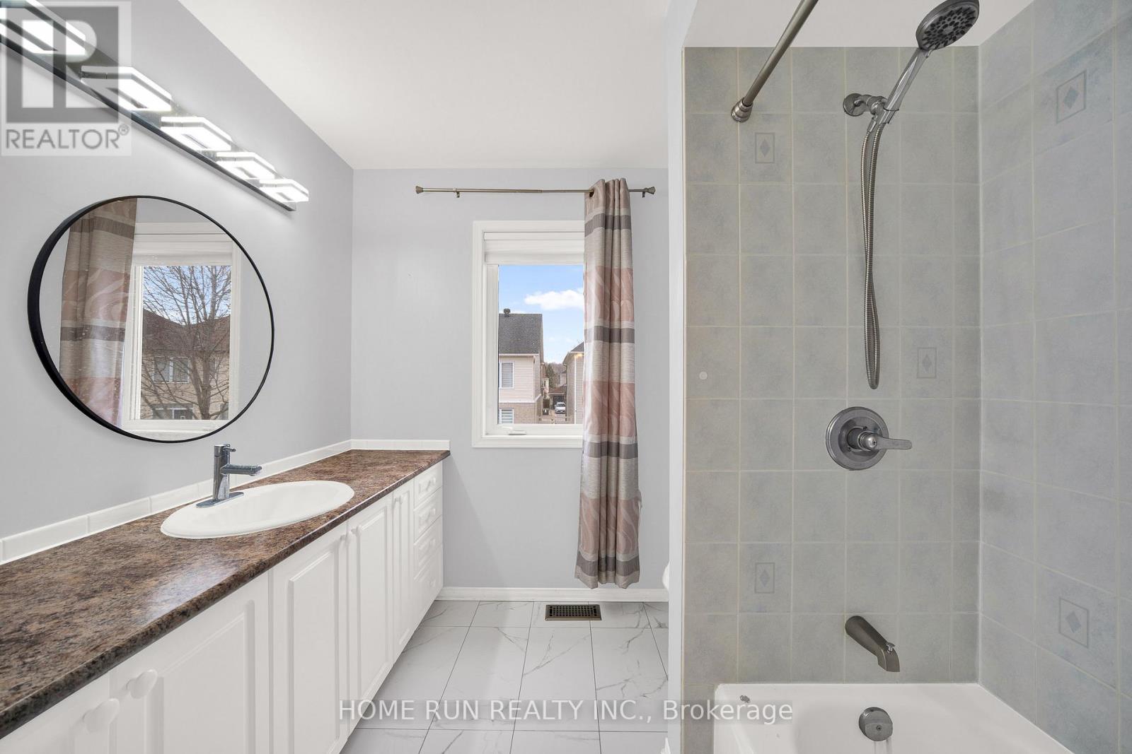 10 Pavona Street, Ottawa, Ontario  K2G 6T2 - Photo 36 - X12986146